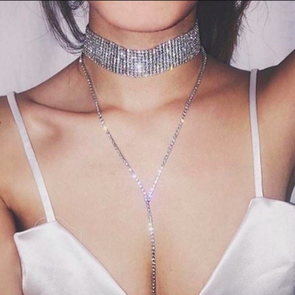 New! Crystal Choker Statement Necklace - Picture 4 of 9